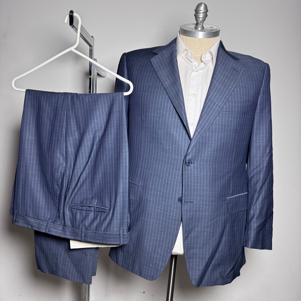 Canali Suit Mens 44R 40W Blue Pinstripe Wool 2-Button Notch Lapel Italy